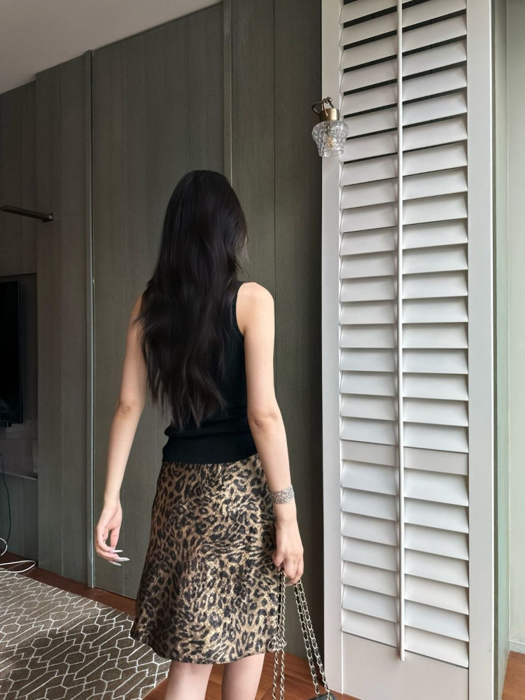 Vintage Gilded Leopard Pattern - Women'S Fashion Gilded Age ulasan dan harga
